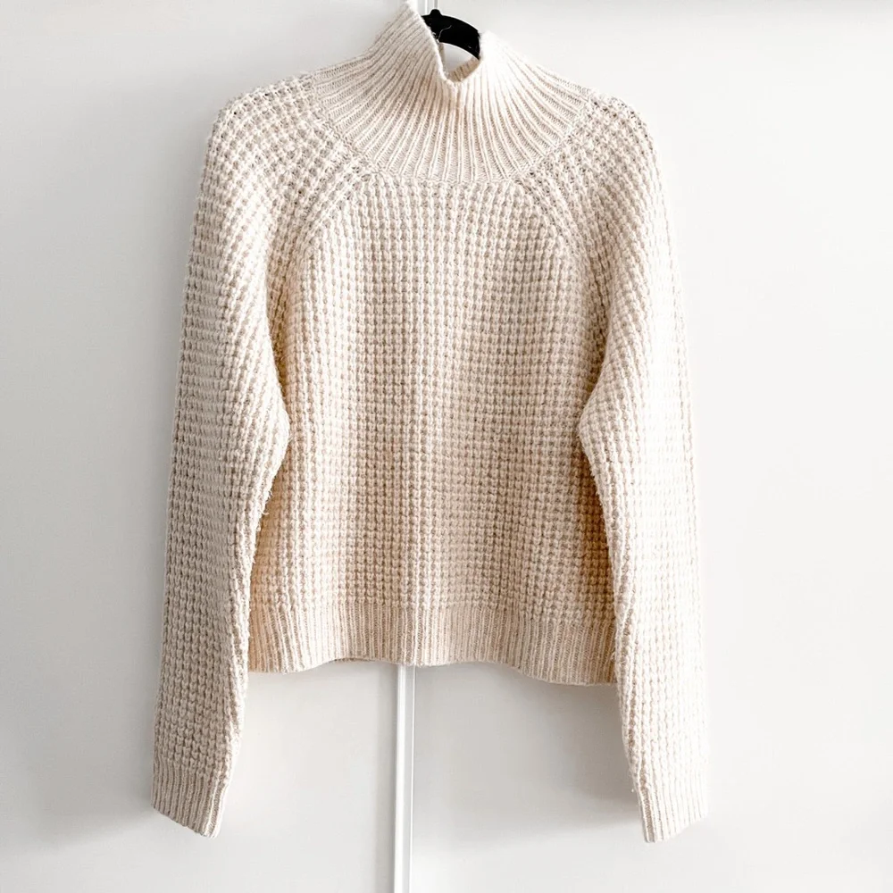 *SOLD* NWOT Wilfred Turtleneck Knit Sweater - Picture 7 of 15